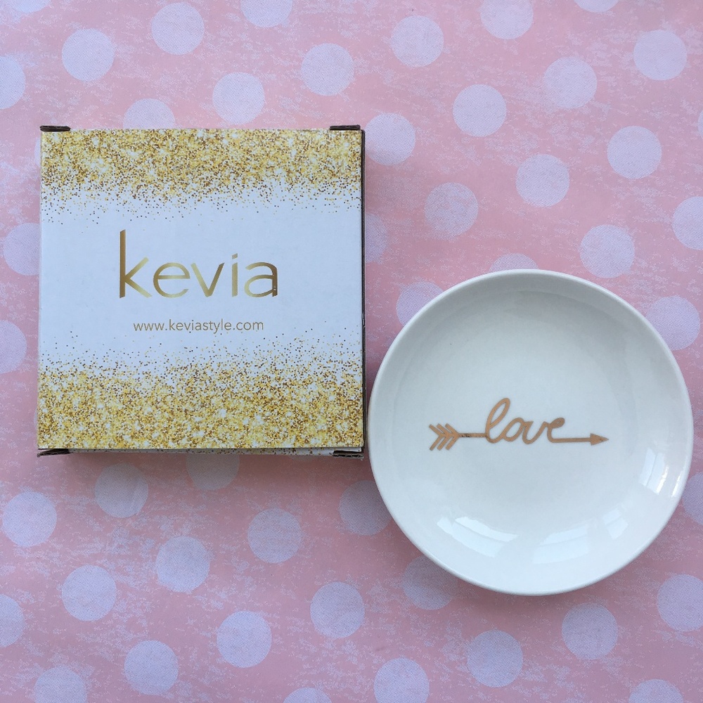 Kevia Style's Love Jewelry Plate